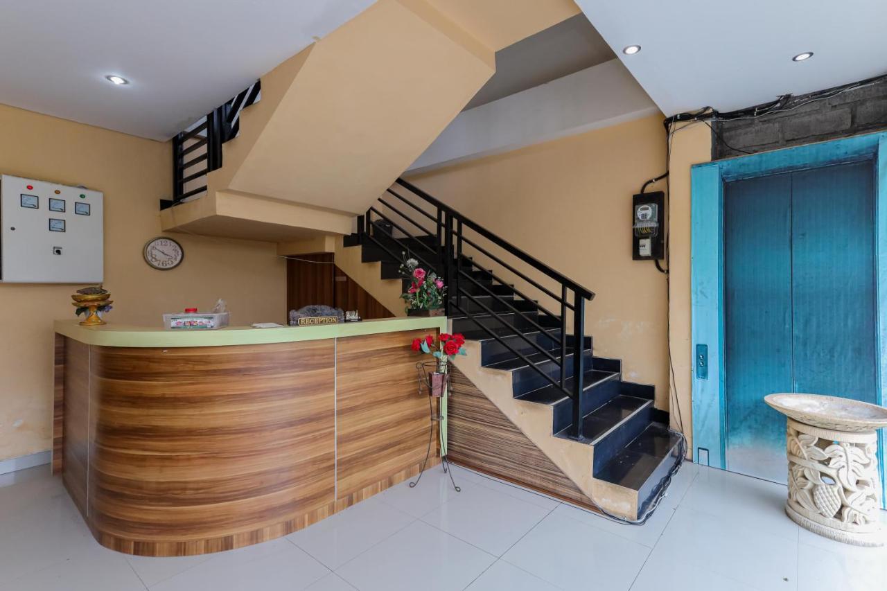 Urbanview Hotel Wg Jimbaran Bali Ungasan Extérieur photo